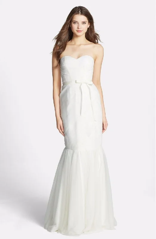 Friends and Family Sale Monique Lhuillier Strapless Tulle Trumpet Gown