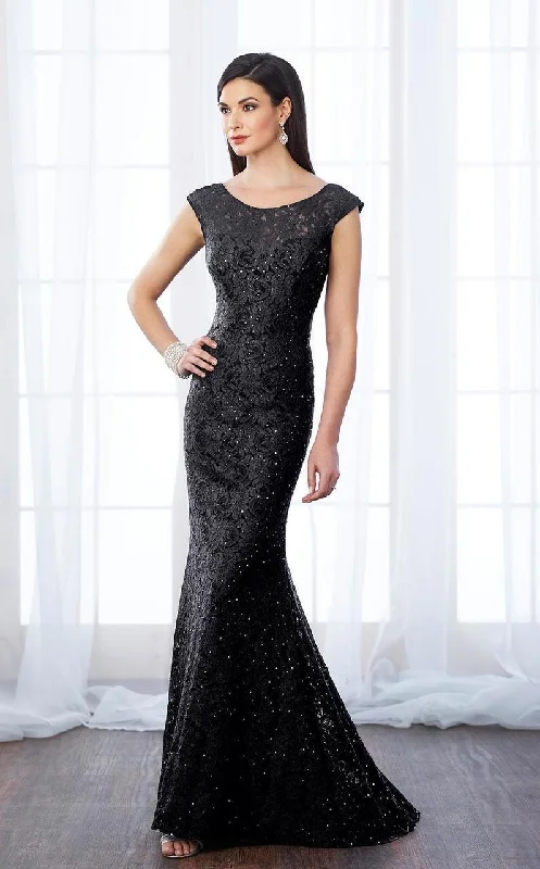 Year-End Clearance Mon Cheri Lace Bateau Neck Mermaid Dress 217644 - 1 pc Black In Size 6 Available Year-End Clearance Mon Cheri Lace Bateau Neck Mermaid Dress 217644 - 1 pc Black In Size 6 Available