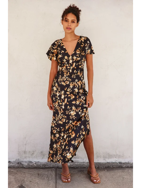 Year-End Clearance Daphne Flutter Sleeve Maxi Dress