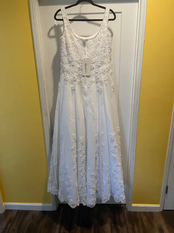 Limited Time Offer Demetrios MA3-1
