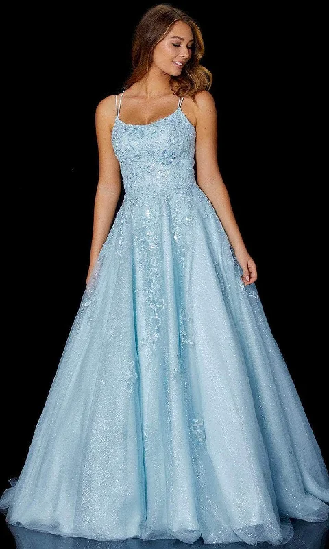 Act Fast Amarra 87217 - Scoop Neck Embellished Evening Ballgown