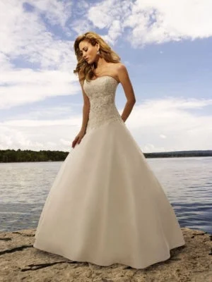 Mega Sale Allure Bridals 8627