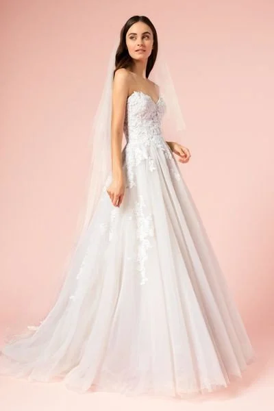 Act Fast Monique Lhuillier Bliss BL17106