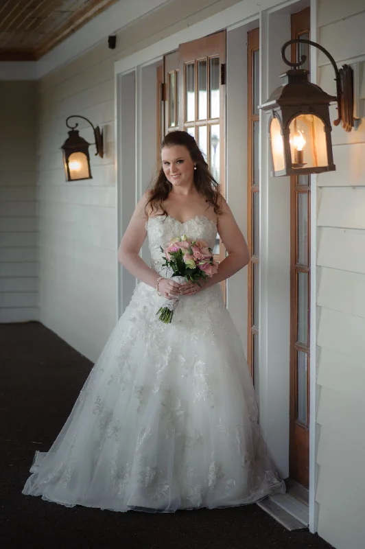 Epic Deals Allure Bridals 8720