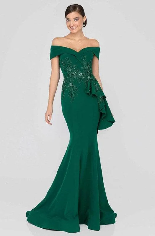 Deal Frenzy Terani Couture - 1911M9339 Folded Off-Shoulder Sweetheart Neck Mermaid Gown - 1 pc Emerald In Size 8 Available Deal Frenzy Terani Couture - 1911M9339 Folded Off-Shoulder Sweetheart Neck Mermaid Gown - 1 pc Emerald In Size 8 Available