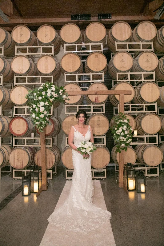 Unbeatable Prices Allure Bridals 9808