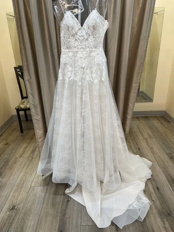 Can't Miss Mori Lee Dollie/5952
