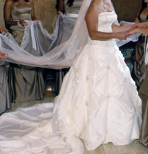 Inventory Reduction Allure Bridals 8350