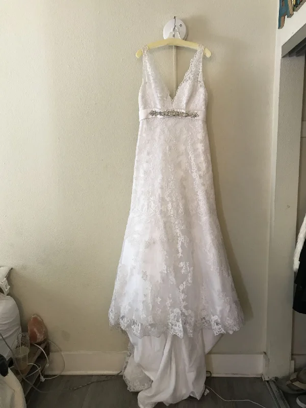 Huge Savings Allure Bridals 8634