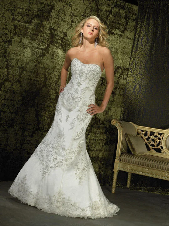 TIME-Limited Offer Allure Bridals 8586 (like Lazaro)