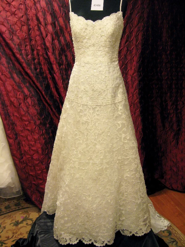 Last Chance Allure Bridals 8308