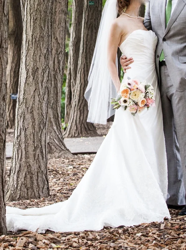 Discount Mania Allure Bridals 8524