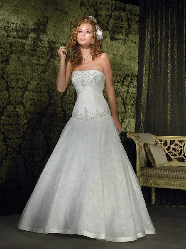 Price Cut Allure Bridals 8581