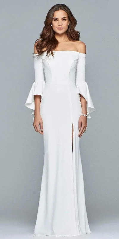 Price Drop Faviana S8002 Off-Shoulder Long Crepe Dress - 1 pc Ivory in Size 2 Available and 1 Pc Black in Size 4 Available Price Drop Faviana S8002 Off-Shoulder Long Crepe Dress - 1 pc Ivory in Size 2 Available and 1 Pc Black in Size 4 Available