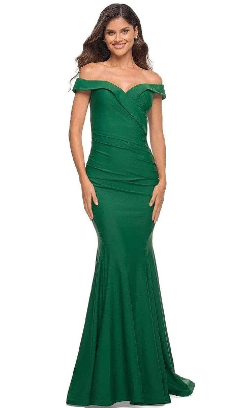 Price Drop Alert La Femme - Off Shoulder Mermaid Prom Gown 30736SC - 1 pc Emerald In Size 14 Available Price Drop Alert La Femme - Off Shoulder Mermaid Prom Gown 30736SC - 1 pc Emerald In Size 14 Available