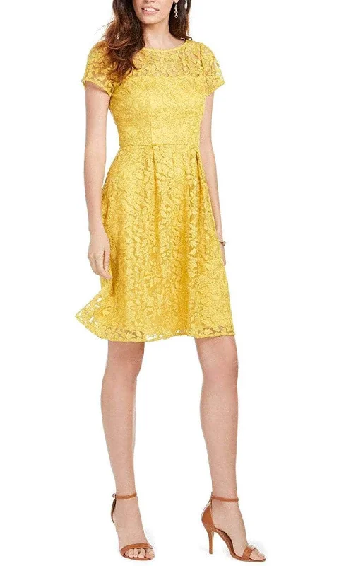 New Deals Adrianna Papell AP1D103576 - Short Sleeve Bateau Neck Cocktail Dress