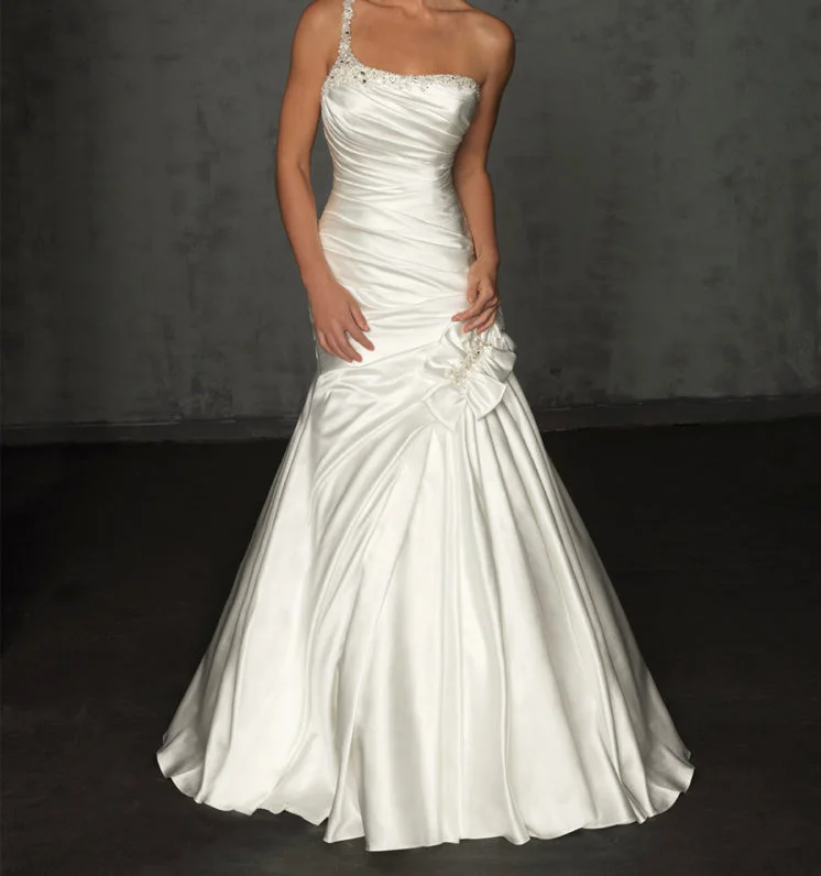 Massive Deals Allure Bridals 8750