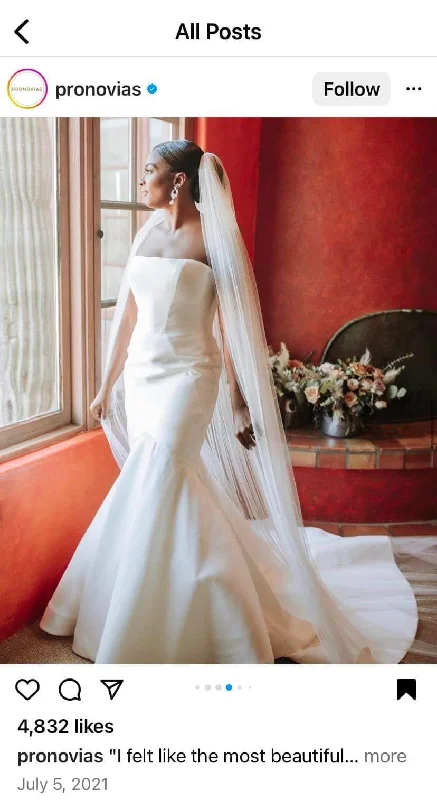 Quick Sale Pronovias Oberon