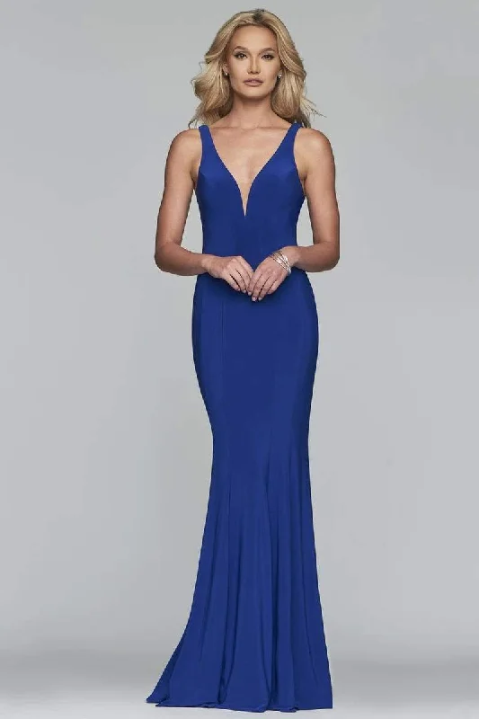 Instant Savings Faviana - Contoured Deep V-Neck Trumpet Dress 10223 - 1 pc Royal In Size 2 Available Instant Savings Faviana - Contoured Deep V-Neck Trumpet Dress 10223 - 1 pc Royal In Size 2 Available