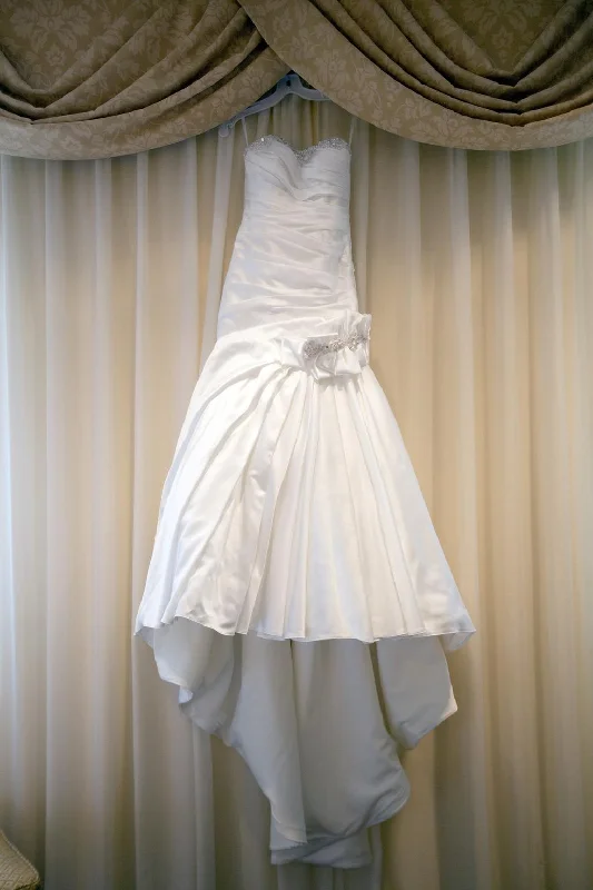 Reduced Prices Allure Bridals 8750