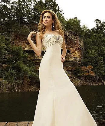 Time-Limited Offer Allure Bridals 8633