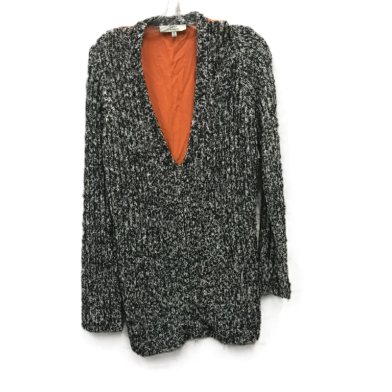 Don't Miss Black & White Sweater Cardigan By Robert Rodriguez, Size: M