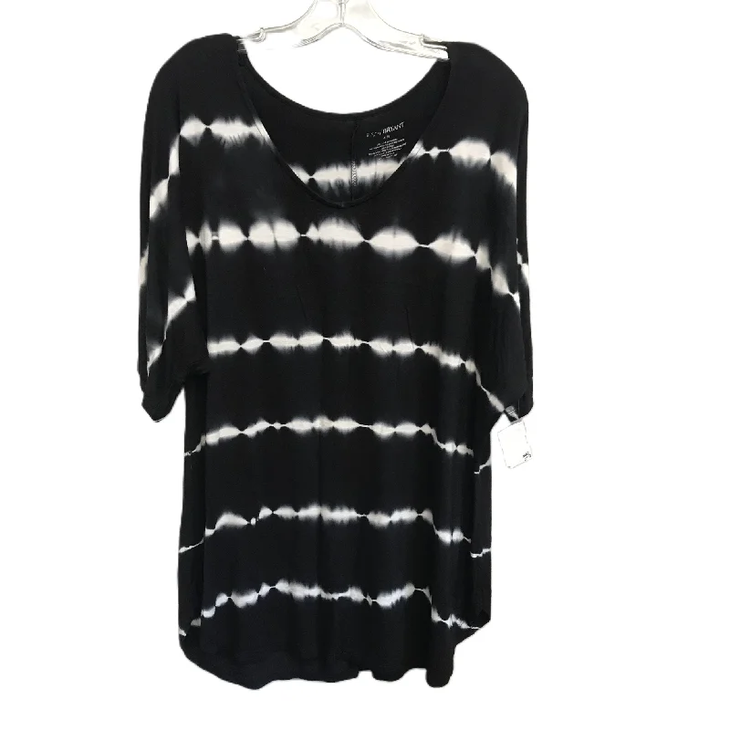 Price Reduction Black & White Top Short Sleeve By Lane Bryant, Size: L