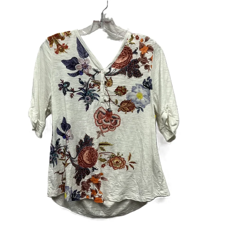 Top Short Sleeve By Chicos In White, Size: L