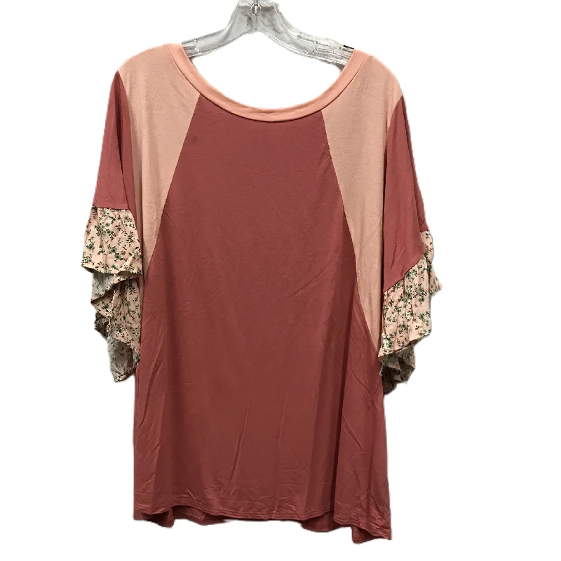 Extra Savings Top Short Sleeve By Chicsoul In Pink, Size: 3x