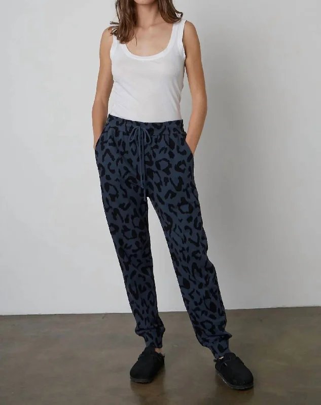 Clearance Items Gwen Printed Jogger In Shadow