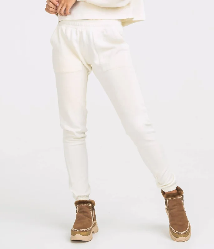 Deal Frenzy Gym Class Joggers In Off White