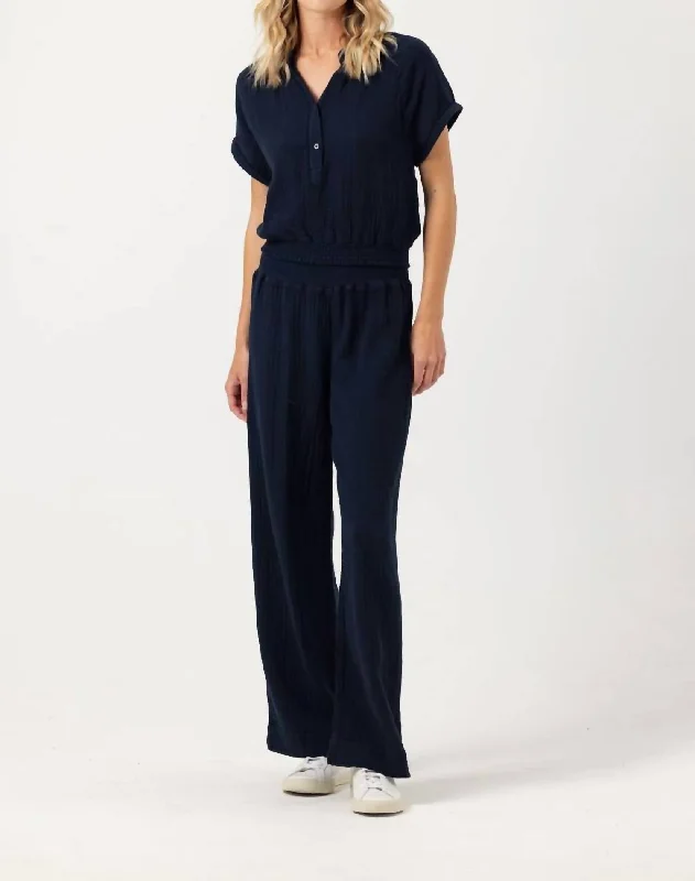 Lila Pants In Navy