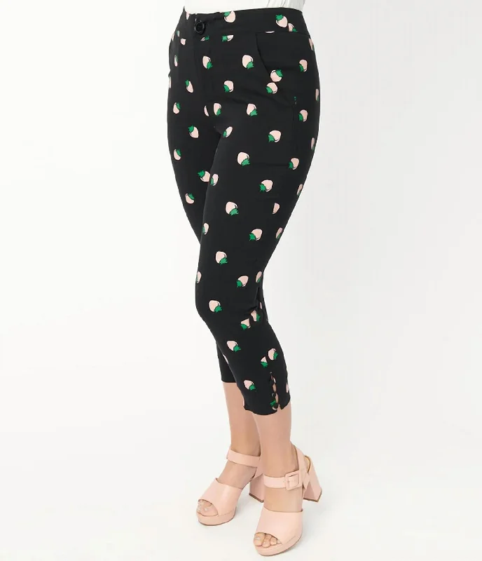 The Best Prices Strawberry Print Darienne Capris In Black