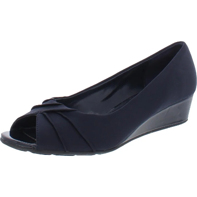Price Blitz Bandolino Womens Caddia 2 Peep Toe Dressy Dress Heels