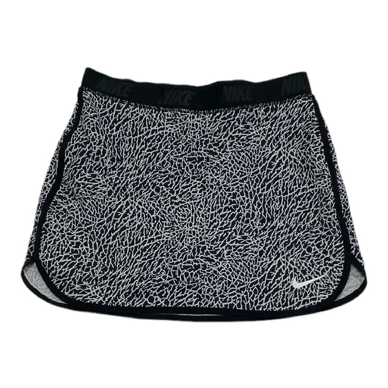 Limited Time Black & White Athletic Skort Nike, Size Xs