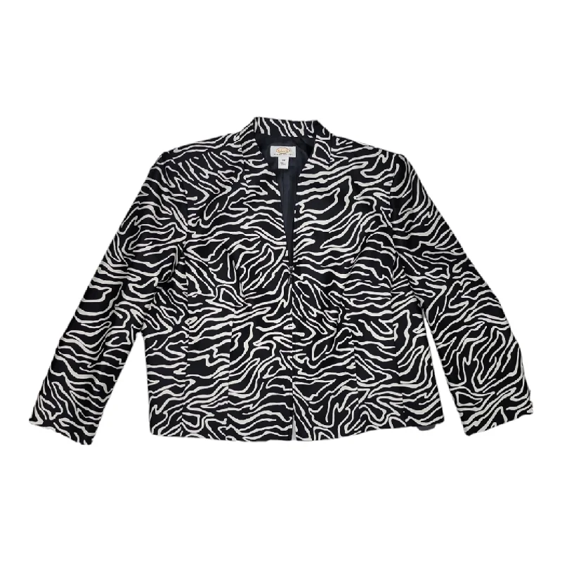The Best Prices Black & White Blazer Talbots, Size 18