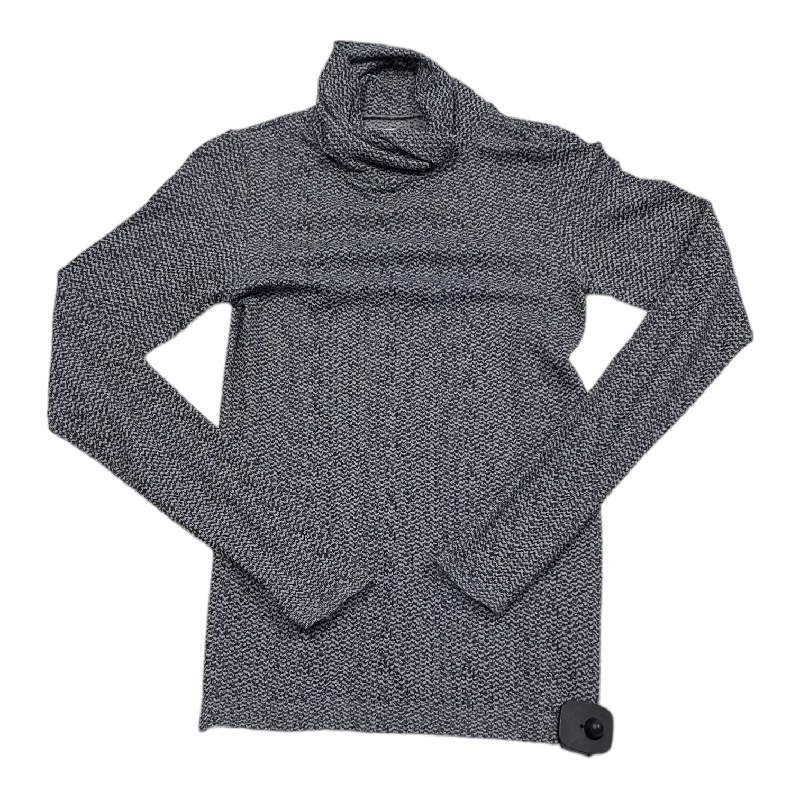 Clearance Items Grey Athletic Top Long Sleeve Collar Athleta, Size Xs