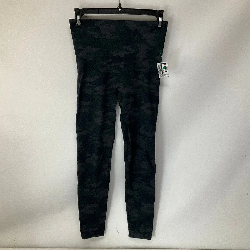 Unbeatable Prices Pants Leggings By Spanx In Camouflage Print, Size: 32