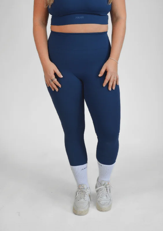 Season Finale Sale Essentials Leggings - Midnight Blue