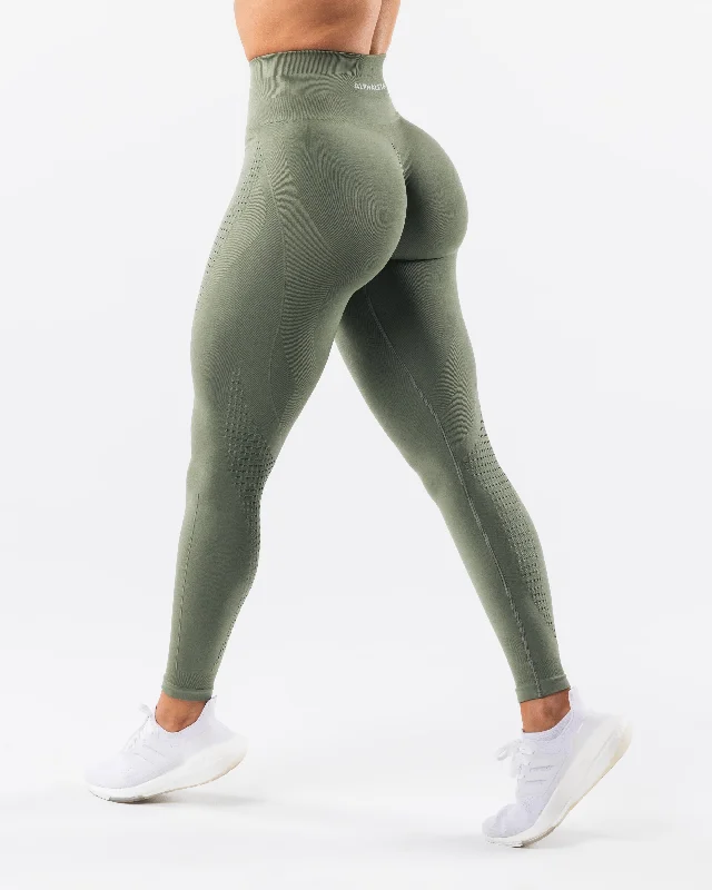 Special Savings Amplify Contour Legging - Noble Green